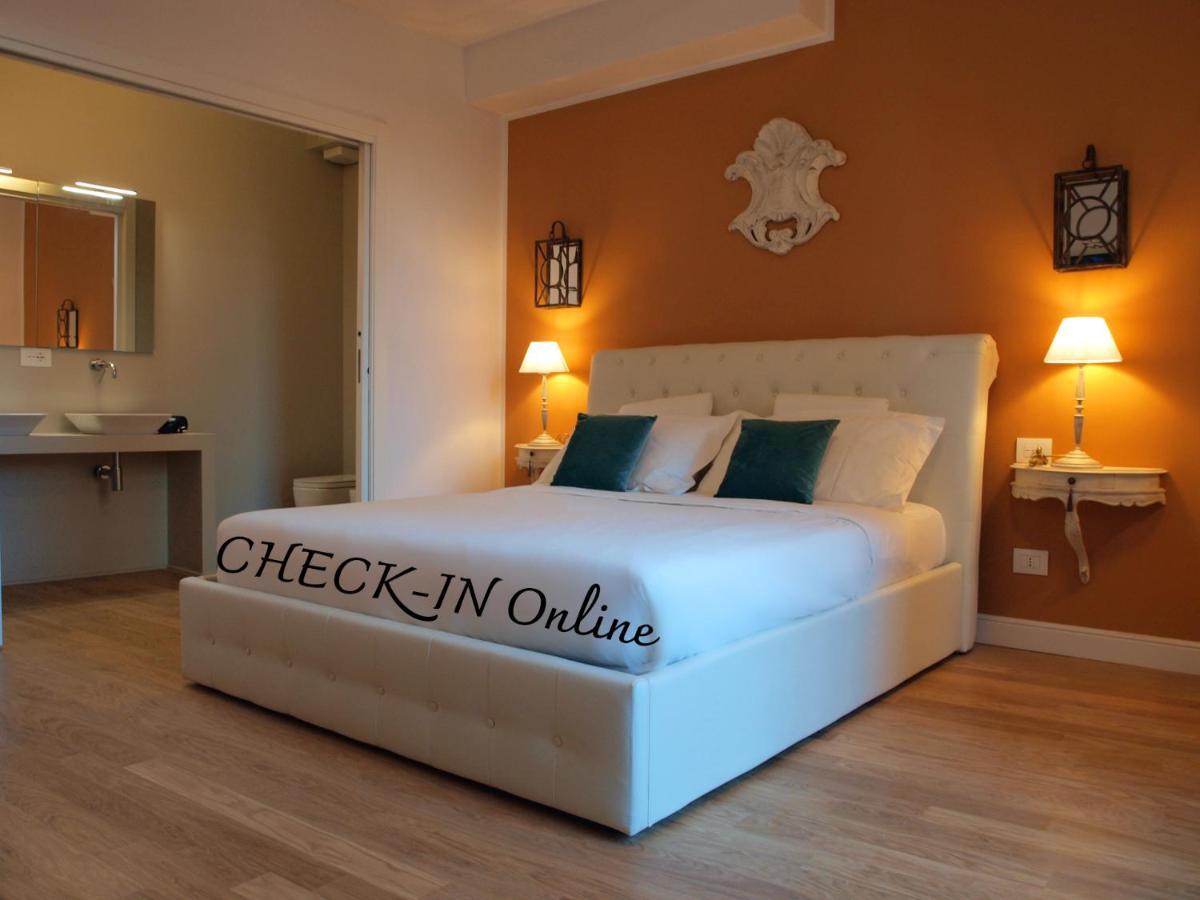Cosmopolitan Central Rooms Bologna Exterior photo